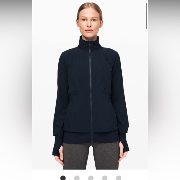 Lululemon Sights Seen Jacket. Black,Size 6 - Picture 1 of 5